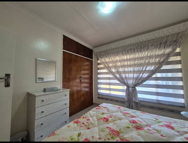 5 BEDROOM HOUSE FOR SALE IN ARCON PARK